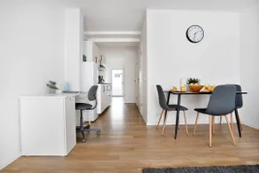 Central * 55qm* free parking * Wi-Fi* balcony - Image 3