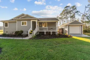 3 BR Bay Home w Private Dock & all the Amenities - Image 4
