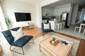 BRAND NEW home minutes from Niagara Falls. - Image 2