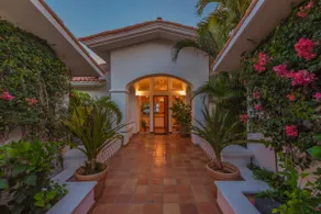 Beach Front Villa! La Palmilla 4Bed/4Bath - Image 4