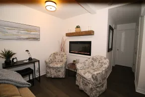 Private Luxury 1 Bedroom Suite - Image 2