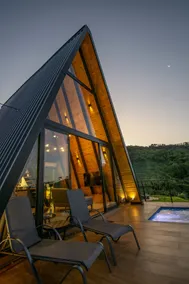 Boutique Cabin - Heated Pool & Breakfast - Image 2
