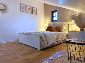 The Little Chestnut Tree - Cozy Immo - Image 2