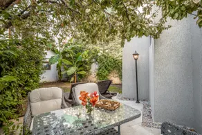 Çimentepe Residence | Duplex Villa with Garden - Image 2