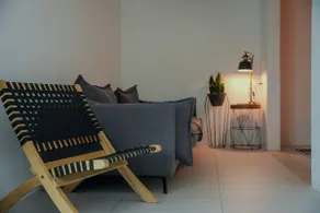 Manatees • Stylish Jungle Flat • Walk to Beach - Image 3