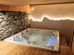 Chez Lucienne, jacuzzi et sauna - Image 2