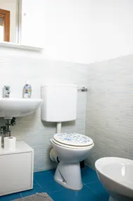 [1 MIN to hospital] - Kingsize Bed + Kitchenette - Image 4