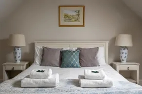 Stanway House, 8 bedroom, 8 Bath - Image 2