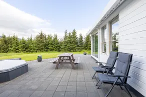 Luxury house on Laugavellir horse farm - Image 5
