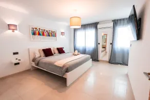 Luxurious Apartment in Javea near the Beach - Image 2