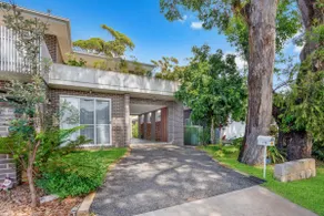 Bateau Bay Retreat - Image 3