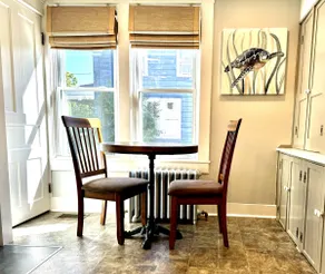Village apartment near SLU - Image 5