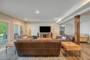 Serenity Cove NEW 7BR/7.5Ba lakefront w/ boathouse - Image 5