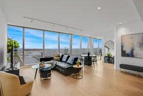 Level 59 High-rise SubPenthouse|3BR| 2 Carparks - Image 2