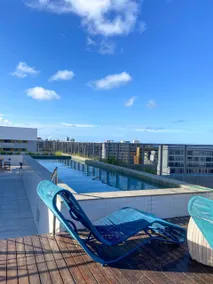 Modern Apartment with Pool, Gym and Sea View - Image 3