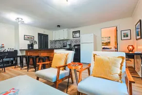 Heart of Historic District | Walkable to Downtown - Image 4