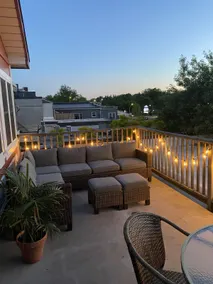 Pretty Pretty Too | Downtown | Rooftop Patio - Image 3