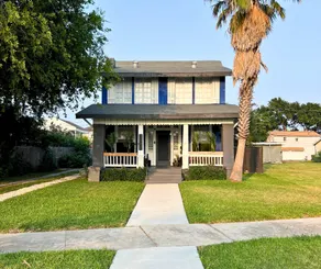 Perfect Location CC | An AmorCC Property - Image 4