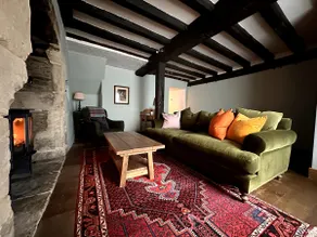 Cosy, Luxurious Cottage in Cotswold Town Centre - Image 2