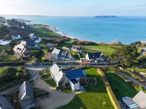 New house, great sea view - Image 5
