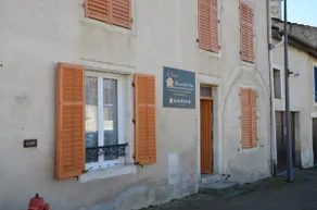 Private Balneo, 3 bedrooms, 2 bathrooms, courtyard - Image 3