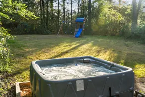 HIDEN GROVE: Hot Tub| Game Room| Playset | Pet OK - Image 3
