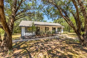 Bluffside Deck w/ Private River Access + Fire Pit - Image 2