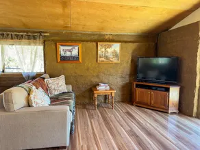Spring Creek Love Shack - Image 4