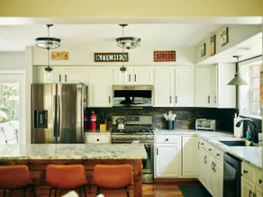 Luxe Catskills Cabin Hot Tub, Near Skiing, BBQ, Fire Pit, Sleeps 8 - Image 5