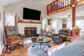 Home away from home, with many community amenities - Image 2