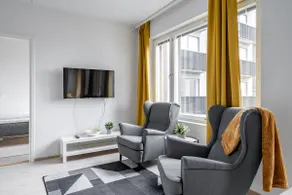 Two bedroom apartment, balcony & parking - Image 2