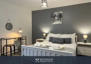 Open Plan Townhouse in Shrewsbury - Image 3