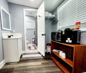 Studio petite - Image 2