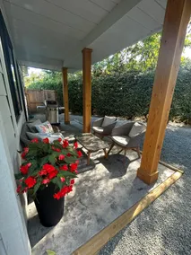 Entire home, 5 min walk to the beach, & restaurant - Image 4