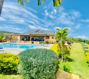 Best 2BR Fam Friendly near all-beach-pool-shuttle - Image 2