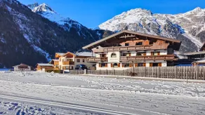 Alpenrose Apartments/Apartment 1 - Image 4