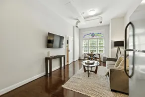 Dupont Circle Condo. Prime Location (Apartment #2) - Image 2