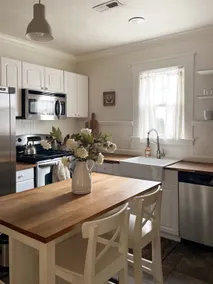 Cute Cottage Close To Downtown, Broadway & More - Image 2
