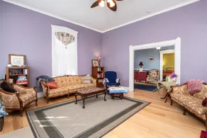 Landmark, Accessible Home in Historic Downtown - Image 4