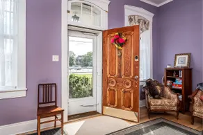 Landmark, Accessible Home in Historic Downtown - Image 5