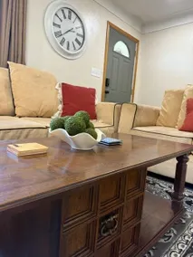 *Convenient and Homey* 4 BR 1 BA w/King Bed - Image 2