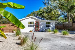 Chic Oasis | Private Heated Pool| Legacy Trail - Image 3