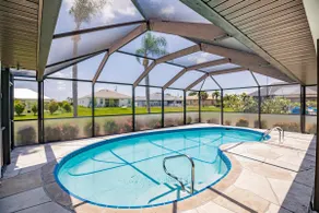 The Tropical House - heated pool / 3 bed, 2 bath - Image 5
