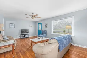 Boat Parking • Fenced Yard • Dog-Friendly Duplex ! - Image 4