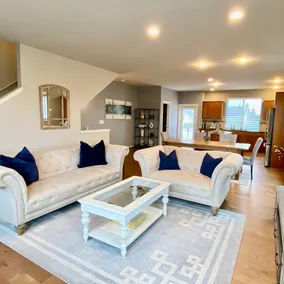 Modern Renton Retreat - Image 3