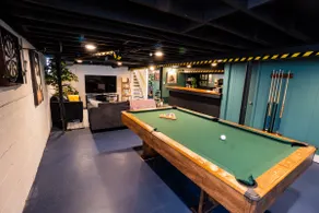 The Blue House + Pool Table & Big Yard! 3br/1ba - Image 3