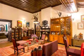 5 BD Vintage Old charm Villa with Cook & BBQ - Image 3