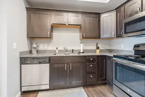 The Willow Falls Condos - Image 4