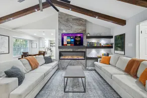 Upscale Cozy 3BR Retreat by Domain & Q2 Stadium - Image 2