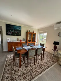 Entire Camellia Cottage Pet Friendly - Image 4